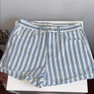American Eagle Midi Shorts